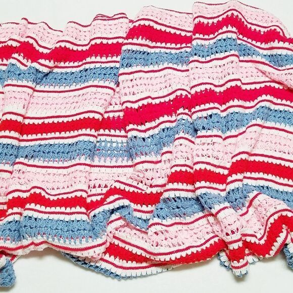 VINTAGE 1970s King Size Pastel Blue Pink Crochet Striped Afghan Comforter - Picture 5 of 7